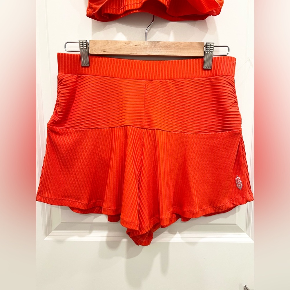 Free People Movement Plot Twist Short Set - image 4